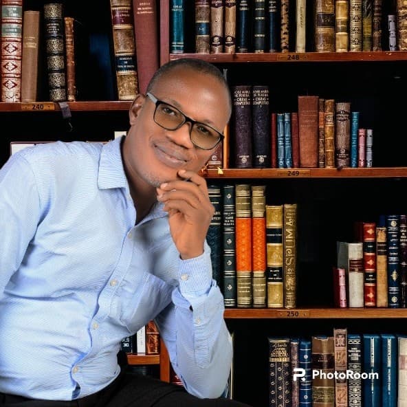 Raphael Akangbe